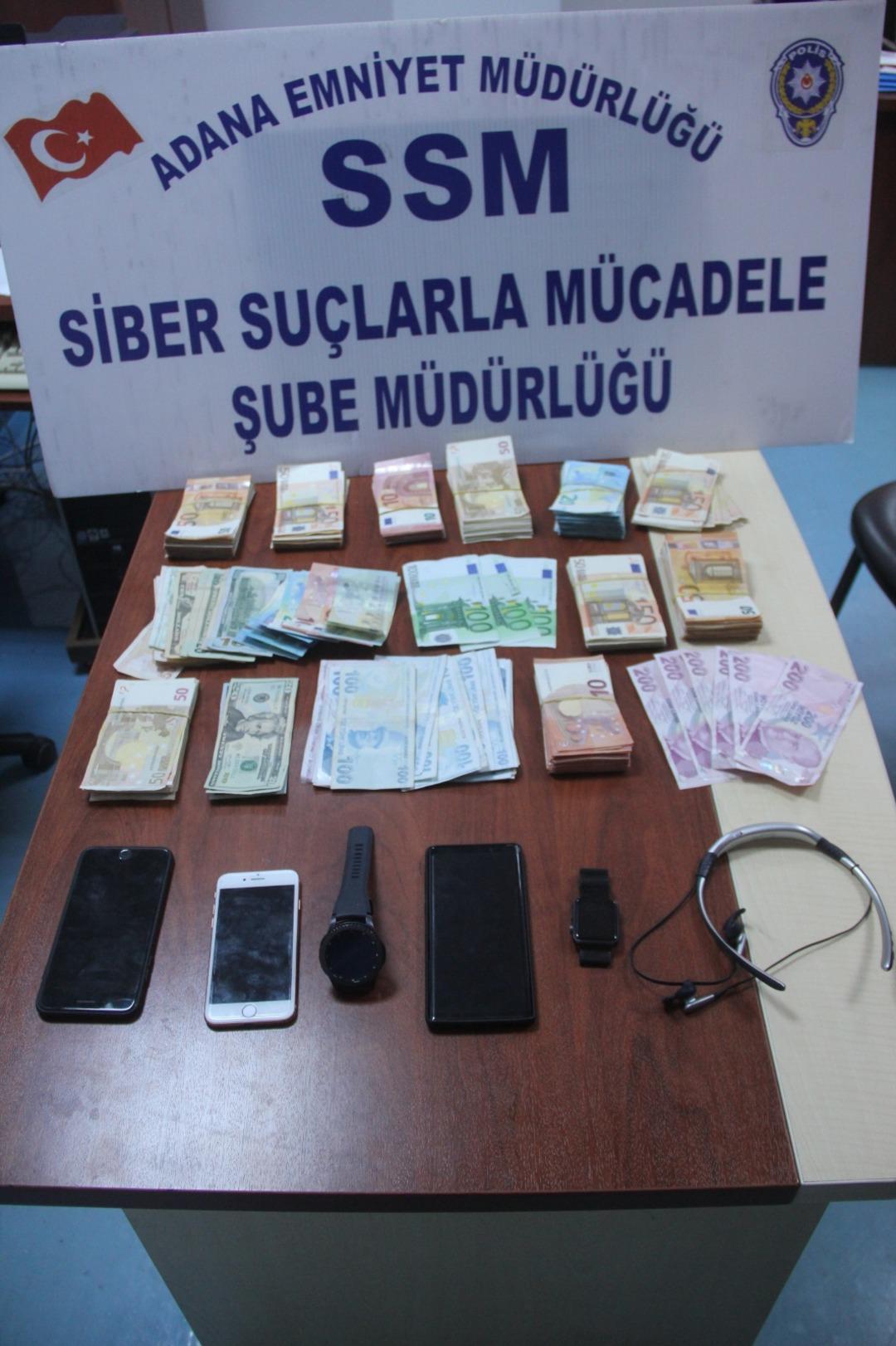 Polis dahi baka kaldı! İ&ccedil; &ccedil;amaşırından servet &ccedil;ıktı