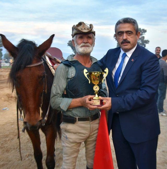 Nazilli’de at yarışı heyecanı başlıyor