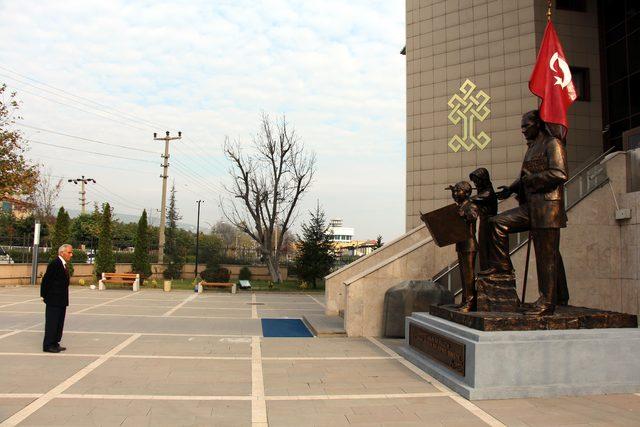 Atatürk e ve eğitime adanan bir ömür 3