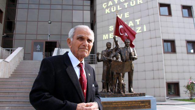 Atatürk'e ve eğitime adanan bir ömür