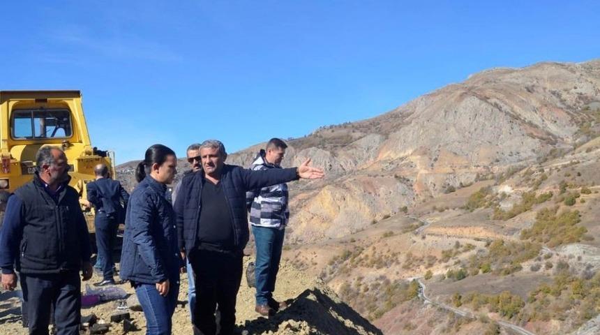 Kaymakam Özdemir yol çalışmalarını İnceledi