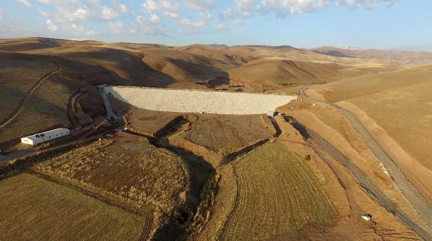 Erzincan Tercan &Ccedil;atakdere G&ouml;letinde su tutuldu