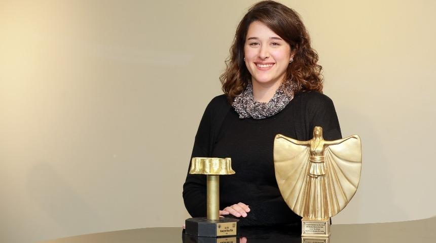 Gen&ccedil; y&ouml;netmenden t&uuml;kenen yaşamlara farklı bakış