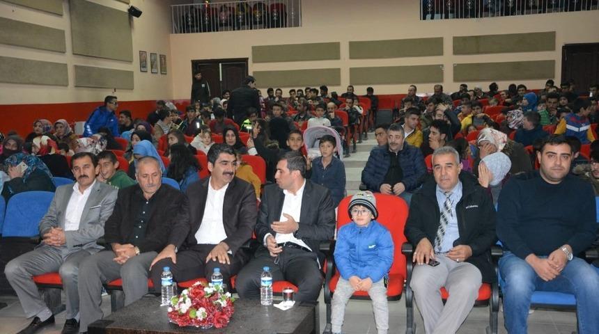 Aşkaleliler Teyo ile g&uuml;ld&uuml;