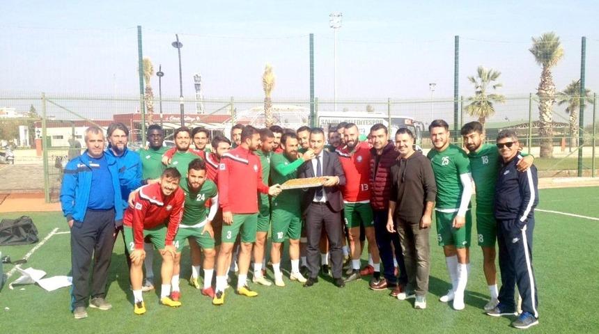 Salihli Belediyespor&rsquo;a 5 Eyl&uuml;l Masterlerden tatlı moral