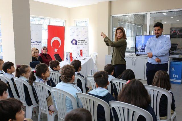 Antalya’da öğrenciler, ‘Sıfır atık’ dedi