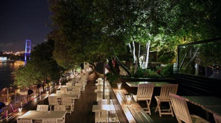 L'Entrecote de Paris Kuru&ccedil;eşme A&ccedil;ıldı