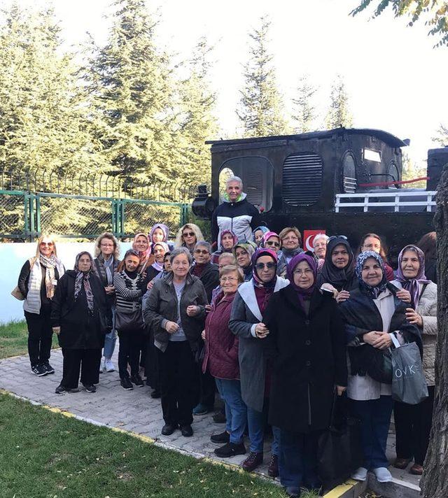 Gülüçlü bayanlar Eskişehir gezisine çıktı