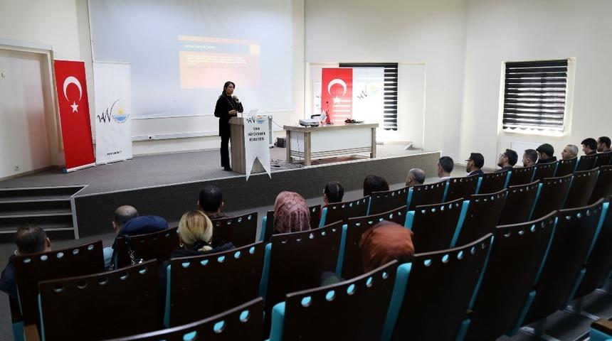 Van&rsquo;da &lsquo;Kadına Y&ouml;nelik Şiddetle M&uuml;cadele&rsquo; semineri