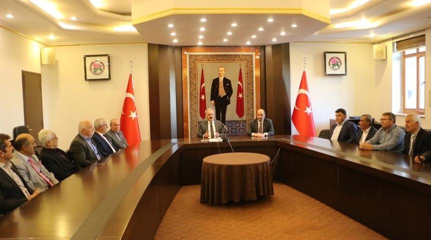 Isparta İl Genel Meclisi&rsquo;nden Vali Seymenoğlu&rsquo;na ziyaret