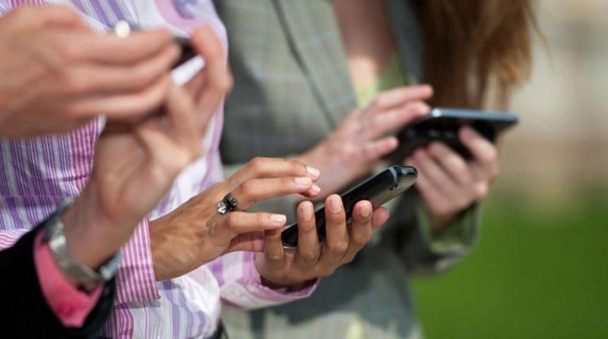 Yurtdışından getirilen telefonların kayıt ücreti arttı!