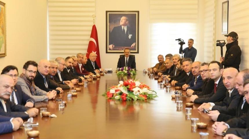 Nuri Kolaylı: &ldquo;T&uuml;rk basınının meslek yasası yok&rdquo;
