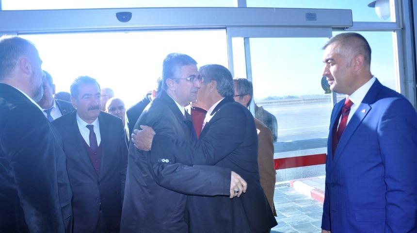 MHP Genel Başkan Yardımcısı Kamil Aydın partililerce karşılandı