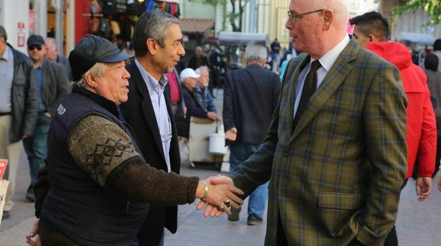 Başkan Kazım Kurt esnaf ziyaretlerini sürdürüyor