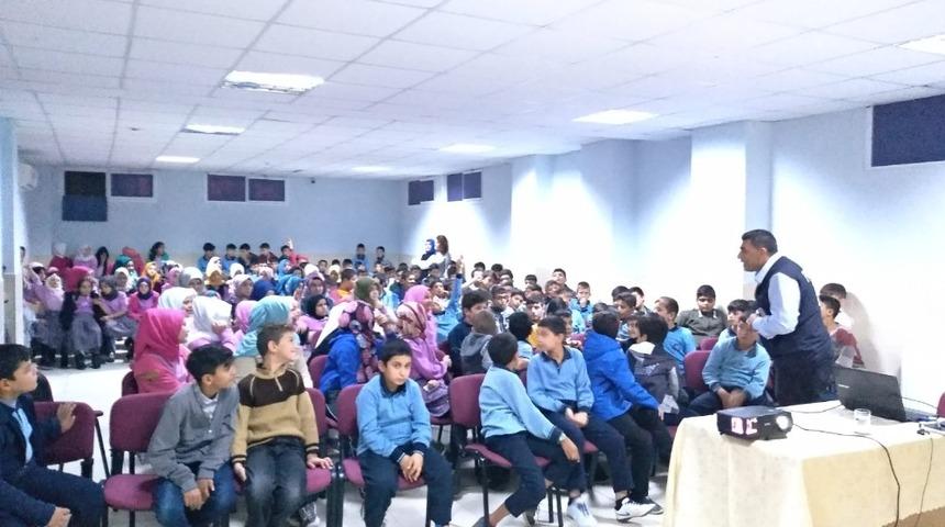 Toprakkale&rsquo;de "Kişisel G&uuml;venlik ve Su&ccedil;tan Kurtulma Y&ouml;ntemleri" semineri