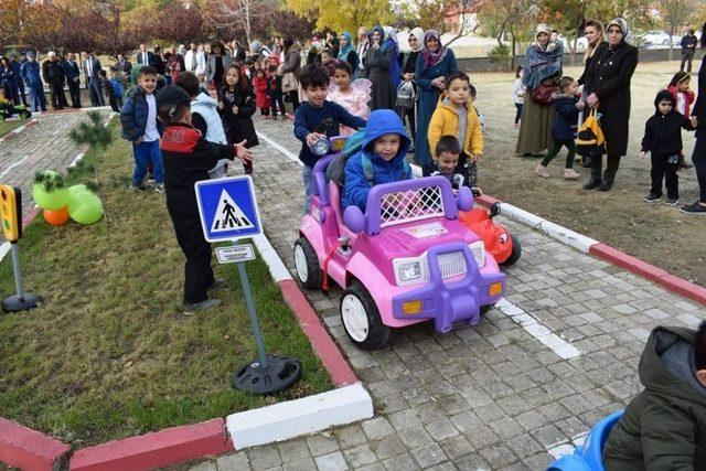 Sungurlu’da anaokullarına trafik eğitim pisti