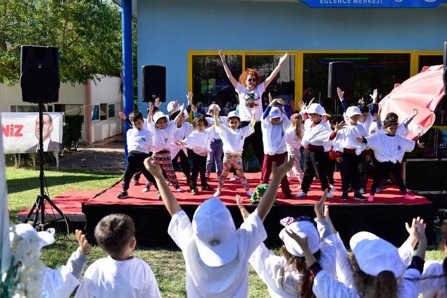 Gençlere ebru, çocuklara yoga