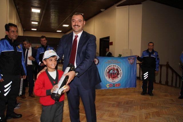 Elazığ’da “Çocuklar için Çıktık Yola” projesi