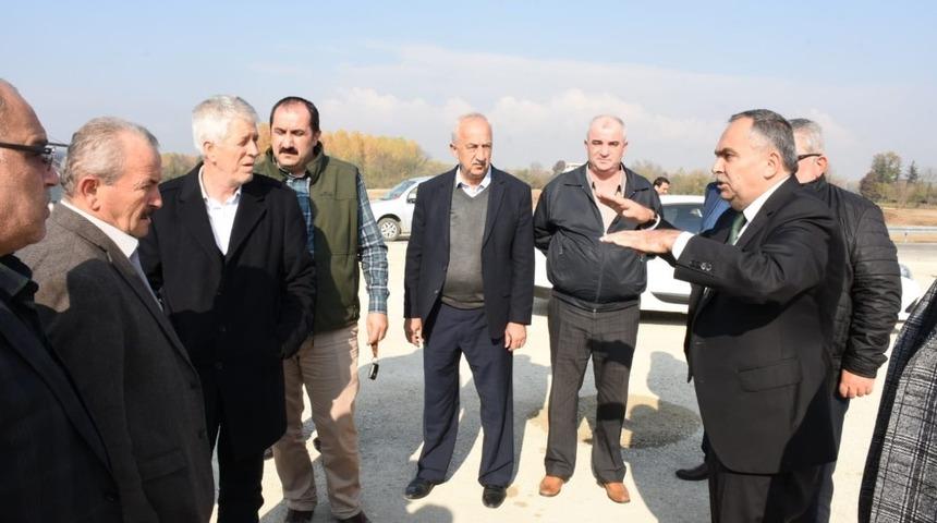 Başkan bağlantı yolunu yerinde anlattı