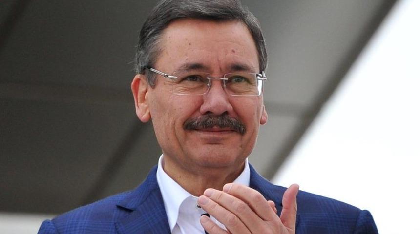 Mahkemeden 'Melih Gökçek rüşvet aldı' sözü için beraat kararı