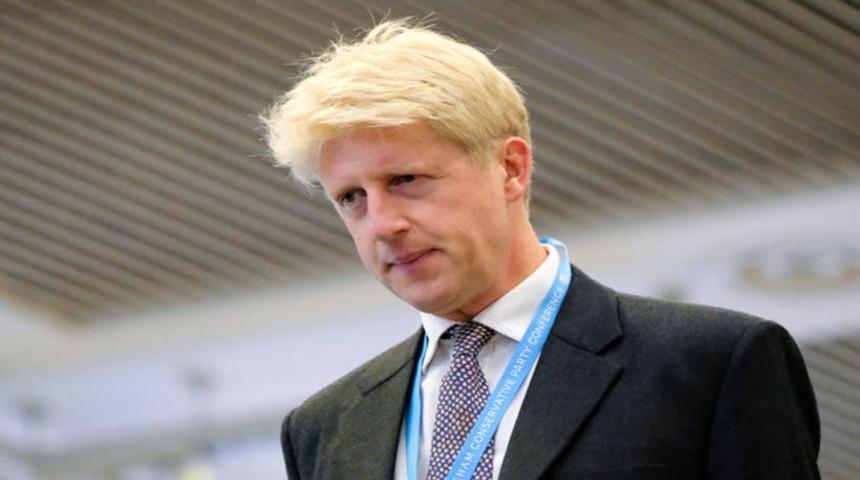 İngiltere'de Ulaştırmadan sorumlu Devlet Bakanı Jo Johnson istifa etti