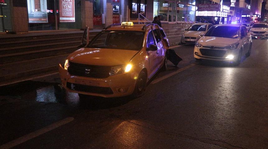 Avcılar’da D-100'de zincirleme kaza: 6 yaralı