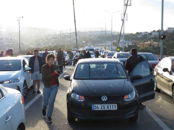 Saat 09:05'te tüm Türkiye'de hayat durdu G1