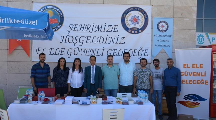 Tunceli&rsquo;de &ouml;ğrenciler bilgilendirildi