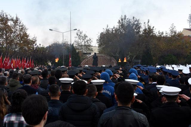 Çanakkale’de saat 09.05’te hayat durdu