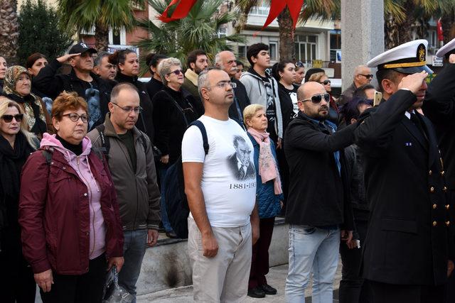 Çanakkale’de saat 09.05’te hayat durdu