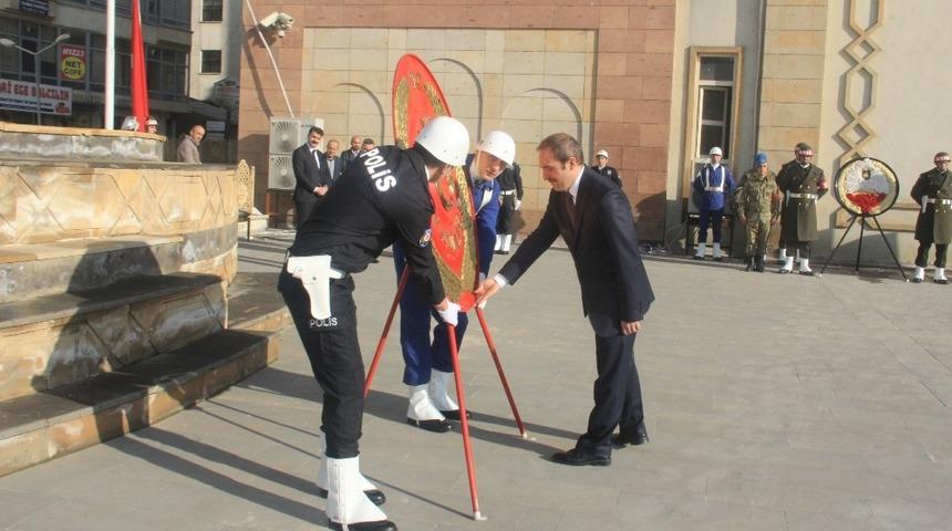 Hakkari&rsquo;de 10 Kasım Atat&uuml;rk&rsquo;&uuml; anma etkinlikleri