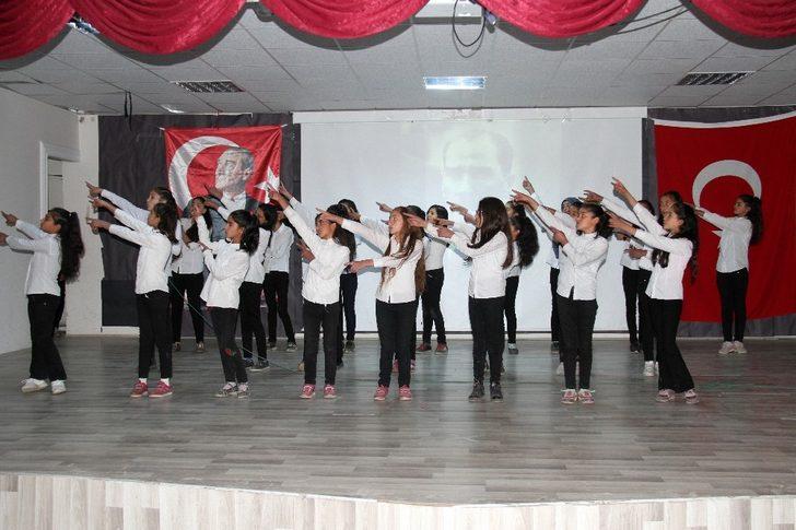 Muradiye’de 10 Kasım Atatürk’ü Anma Günü G4