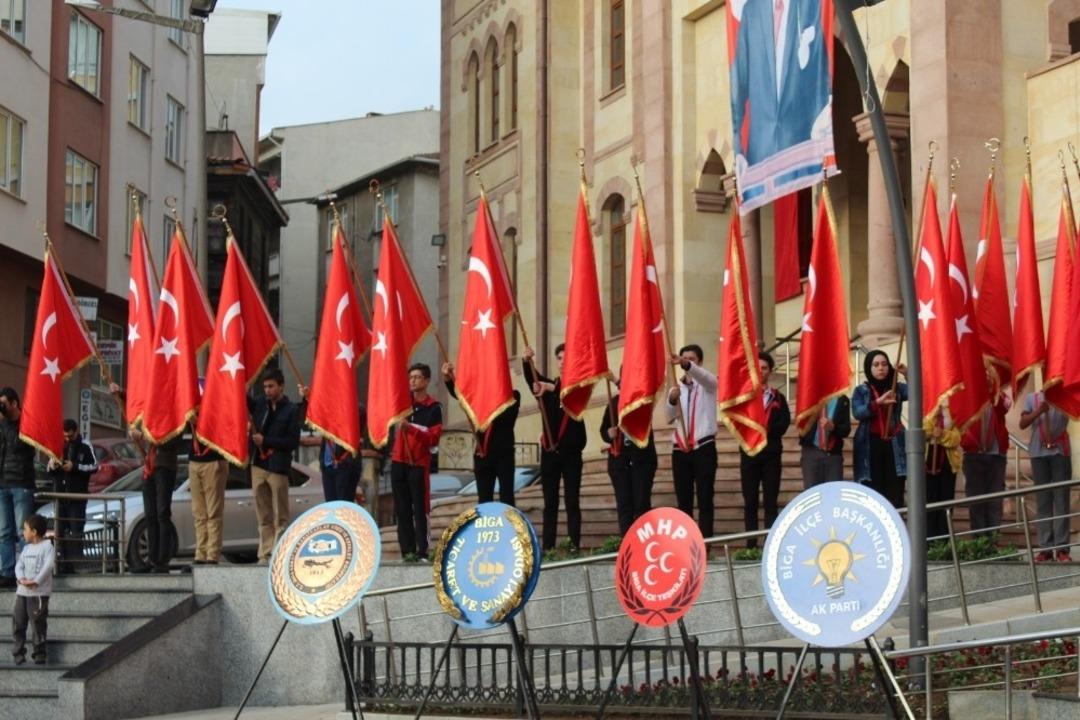 Biga&rsquo;da 10 Kasım Atat&uuml;rk&rsquo;&uuml; anma t&ouml;reni