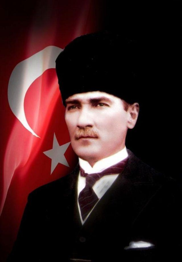 Atatürk, ölümünün 80. yılında törenle anıldı