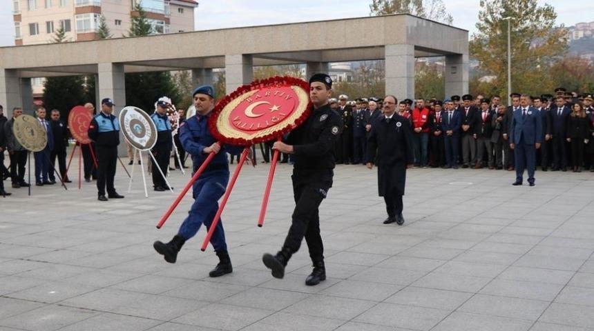Gazi Mustafa Kemal Atat&uuml;rk Bartın&rsquo;da t&ouml;renlerle anıldı