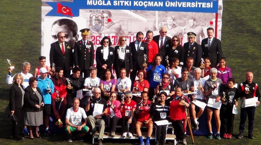 Muğla&rsquo;da 26&rsquo;ncı Atat&uuml;rk&rsquo;e saygı yol koşusu