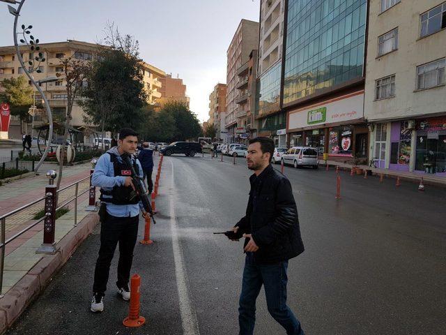 Siirt'teki anma töreninde plakasız araç alarmı