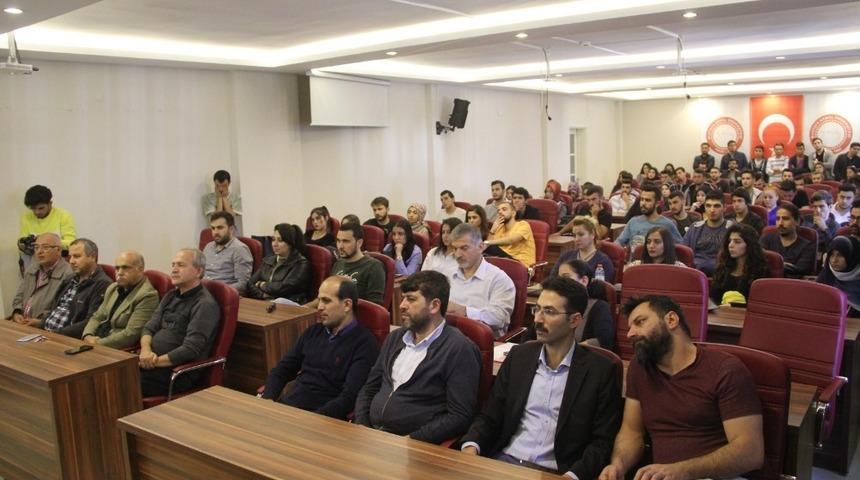 Antakya MYO’ da fotoğraf konulu söyleşi gerçekleştirildi