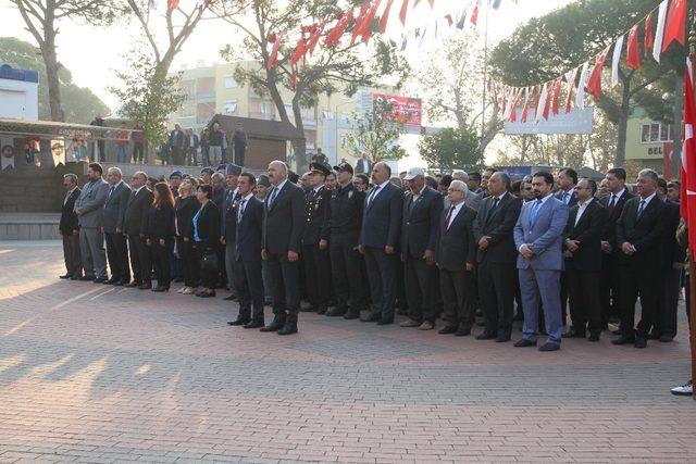 Kuyucak’ta Atatürk’ü anma töreni