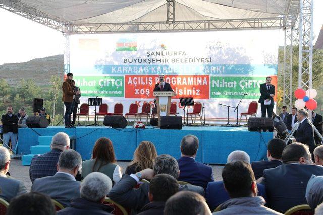 Karabağ kardeşlik parkı hizmete sunuldu