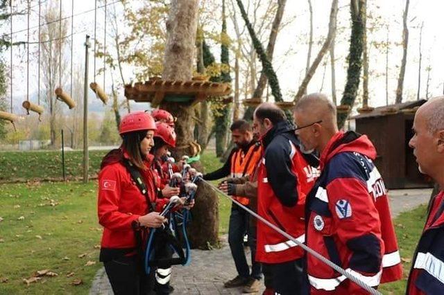 Devrek’te tatbikatçılara teşekkür plaketi