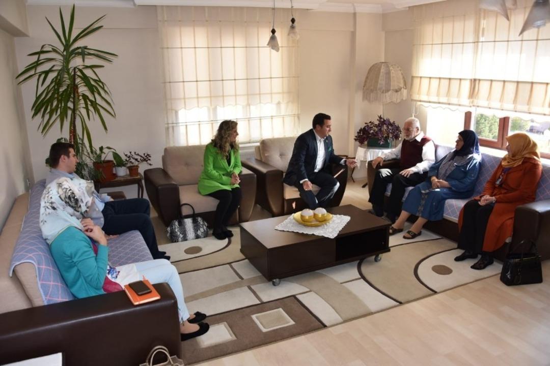 Başkan Bakıcı, 4 Eyl&uuml;l Mahallesi&rsquo;nde vatandaşlar ile bir araya geldi