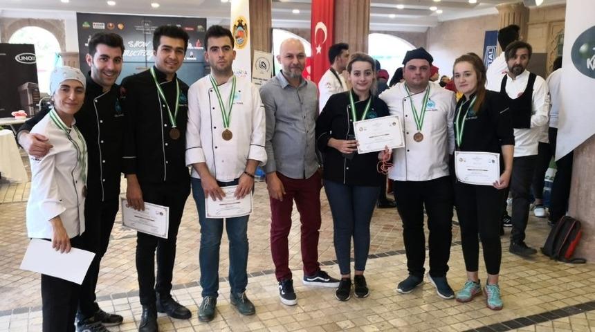 Kapadokya &Uuml;niversitesi 8 madalya birden kazandı