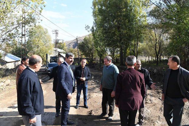 Kale mahallesi fabrika caddesi yenilenen yüzüyle halkın hizmetinde