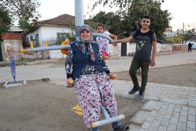 Kadıköy’de çocuklar büyükşehirle mutlu