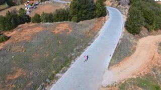 İlk kez drone gören yaşlı kadın sosyal medyayı sallamıştı! 'Beni alıp götürecek sandım'