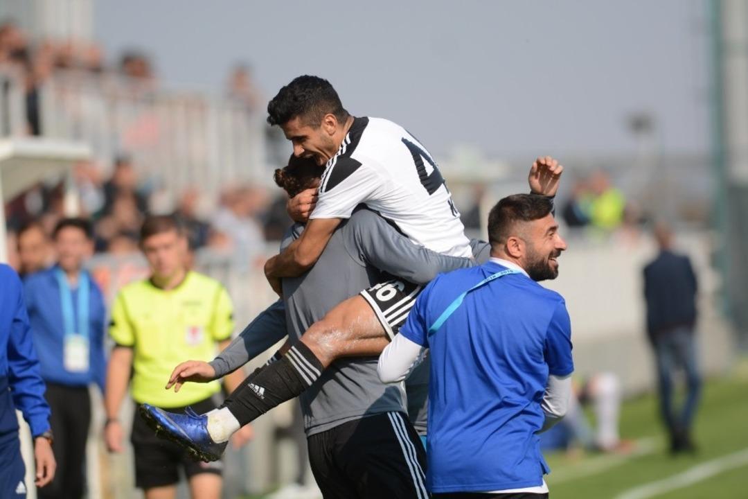TFF 2. Lig Kırmızı Grup: Manisa BBSK: 5- Tokatspor: 1