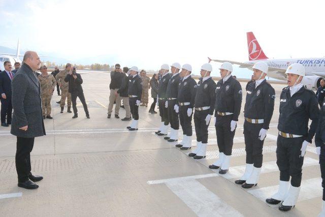 Bakan Soylu Hakkari’de