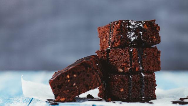 Browni tarifi: Lezzetli, orijinal veya ıslak browni tarifleri! (Videolu anlatım) 