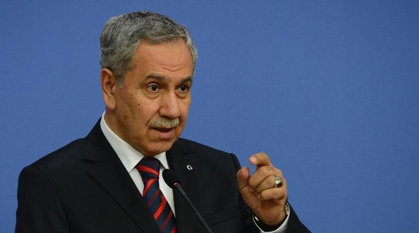 B&uuml;lent Arın&ccedil;'tan yerel se&ccedil;im s&ouml;zleri! G&ouml;nl&uuml;nden ge&ccedil;en ismi a&ccedil;ıkladı